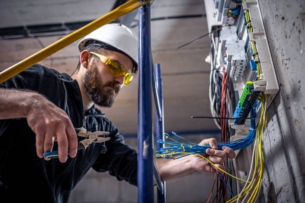 Best Licensed Electrician  in Plymouth, IN